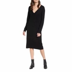 Treasure & Bond Black V-Neck Midi Knit Dress